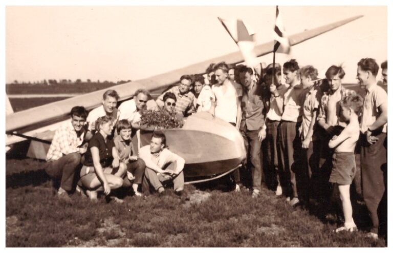 Erster 5-Stundenflug nach dem Krieg